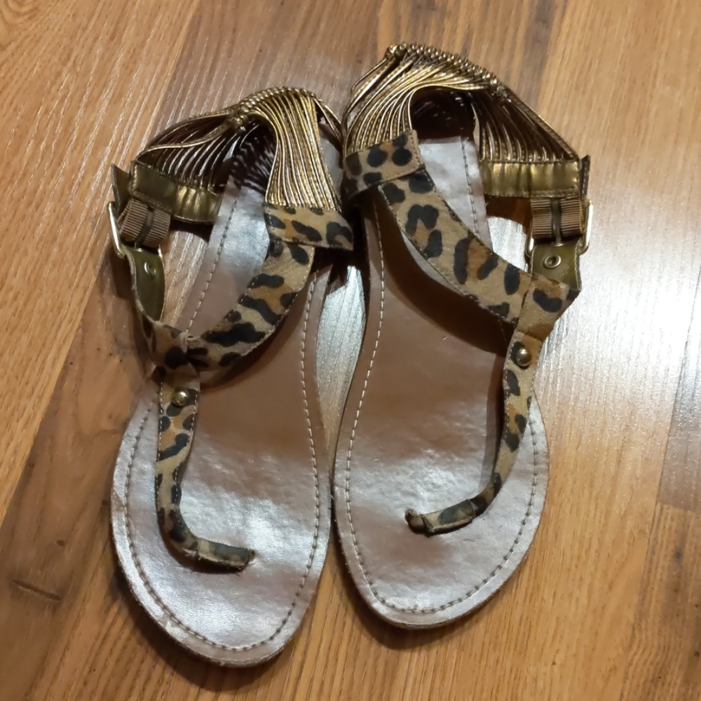 ******SOLD****** Leopard sandals size 11